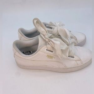 Puma Sneakers